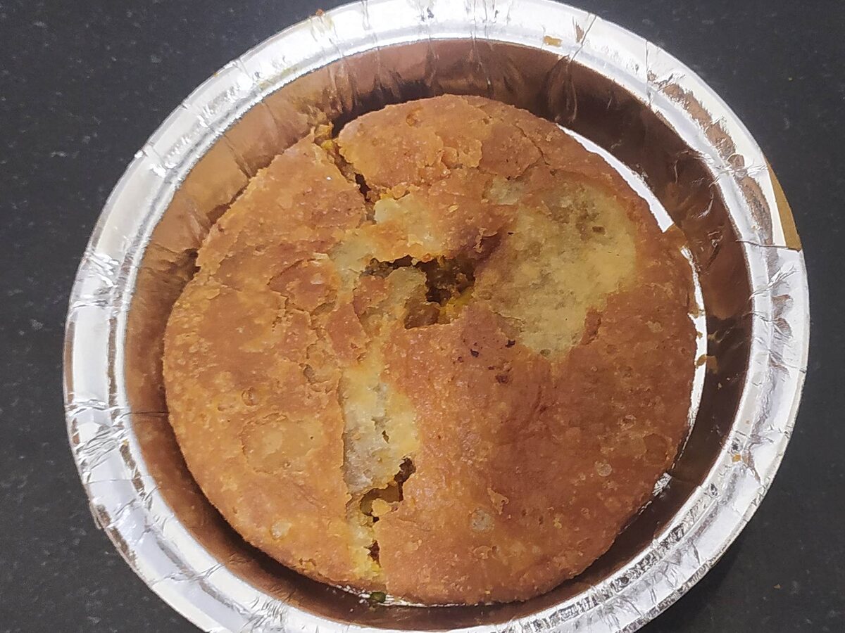 Jodhpuri Pyaaz ki Kachori — flaky pastry stuffed with spiced onion filling